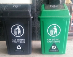 Thùng rác nắp lật PUSH 100L xanh lá, xám Chất liệu : nhựa HDPE