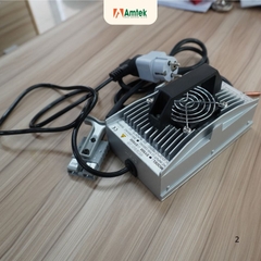 Sạc Điện 24V – 20A Cho Máy Chà Sàn Ngồi Lái SY900