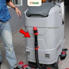 Ống Xả Nước Cho Máy Chà Sàn Liên Hợp Ngồi Lái