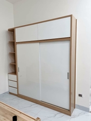 Tủ áo 4 min MDF 2 tầng cao 2M4 3 buồng 1m6 ô trang trí
