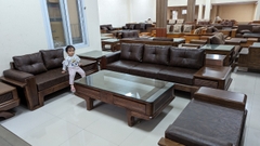 Bộ bàn ghế sofa gỗ sồi tựa tay ốp da cao cấp TX2400