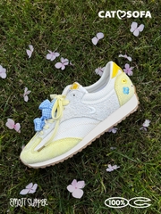 Giày Cat & Sofa Emoji Runner Yellow 2025