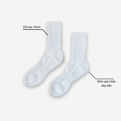 Tất Vớ Simple Sneaker Basic Cổ Cao Màu Trắng