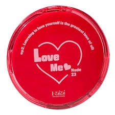IZEZE Love Me Cushion #23