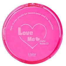 IZEZE Love Me Cushion #21