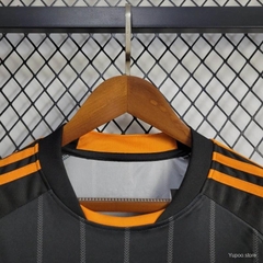 Retro Chelsea 2010/2011 ( Sân Khách )