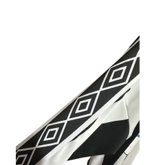 Retro NewCastle 1980/1982 Tay Dài ( Sân Nhà )