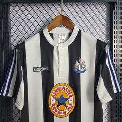 Retro NewCastle 1995/1997 ( Sân Nhà )