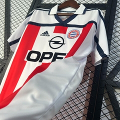 Retro Bayern Munich 2000/2001 ( Sân Khách )