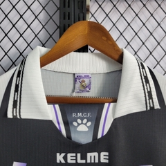 Retro Real Madrid 1997/1998 ( Sân Khách )
