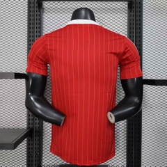 Áo Thun MU 2025 ( Terrace Icons Đỏ )