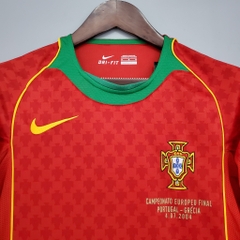 Retro Bồ Đào Nha 2004 ( Sân Nhà )