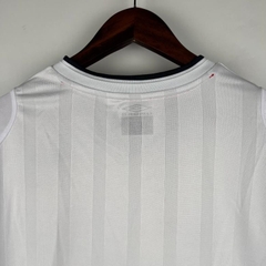 Retro Anh 2002 ( Sân Nhà )