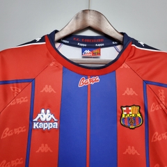 Retro Barcelona 1997/1998 ( Sân Nhà )