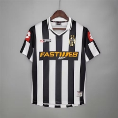 Retro Juventus 2001/2002 ( Sân Nhà )