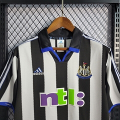 Retro NewCastle 2000/2001 ( Sân Nhà )