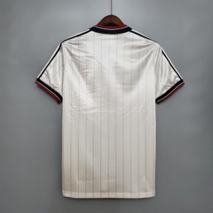 Retro Mu 1983/1984 ( Sân Khách )