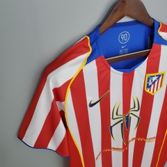 Retro Alectico Madrid 2004/2005 ( Sân Nhà )