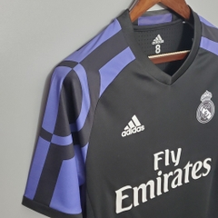 Retro Real Madrid 2015/2016 ( Sân Khách 3 )
