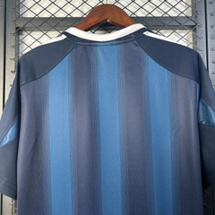 Retro NewCastle 2004/2005 ( Sân Khách )