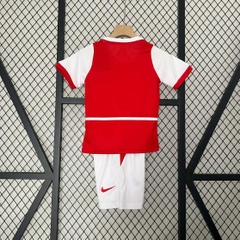 Bộ Kids Arsenal 2002/2004 ( Sân Nhà )
