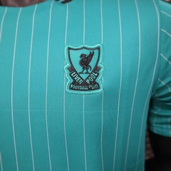 Áo Thun Liverpool 2025 ( Terrace Icons Xanh )