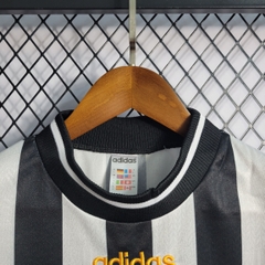 Retro NewCastle 1997/1999 ( Sân Nhà )