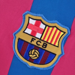 Retro Barcelona 2005/2006 Tay Dài ( Sân Nhà )