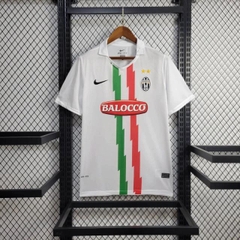 Retro Juventus 2010/2011 ( Sân Khách )