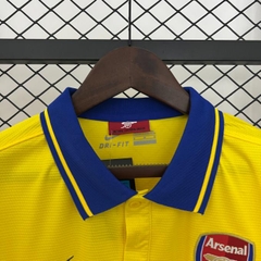Retro Arsenal 2013/2014 ( Sân Khách )