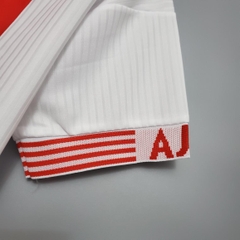 Retro Ajax 1997/1998 ( Sân Nhà )