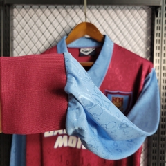 Retro West Ham 1995/1997 Tay Dài ( Sân Nhà )