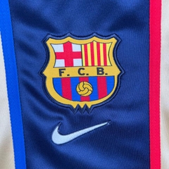 Retro Barcelona 2002/2003 ( Sân Khách )