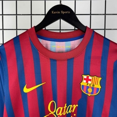 Retro Barcelona 2011/2012 Tay Dài ( Sân Nhà )