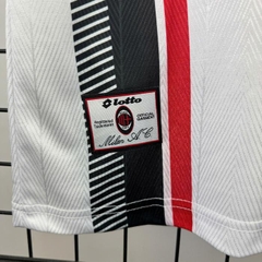 Retro Ac Milan 1997/1998 ( Sân Khách )