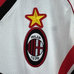 Retro Ac Milan 1997/1998 ( Sân Khách )