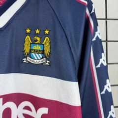 Retro Man City 1997/1998 Tay Dài ( Sân Khách )
