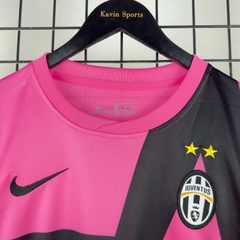 Retro Juventus 2011/2012 ( Sân Khách )