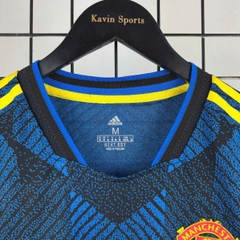 Retro MU 2021/2022 ( 3RD )