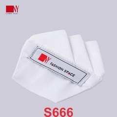 Khăn Tam Giác Cài Áo NY (S666)