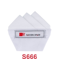 Khăn Tam Giác Cài Áo NY (S666)
