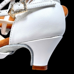 Giày Latin Bé Gái KDance 113 Quai Tết Gót Nhọn (113KN) - Trắng