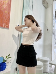 VÁY JEANS TÚI NẮP MÀU ĐEN