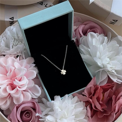 Quà Tặng 8/3 Dây Chuyền Bạc 925 Cỏ 4 Lá Trái Tim Trai Xà Cừ - VYN80