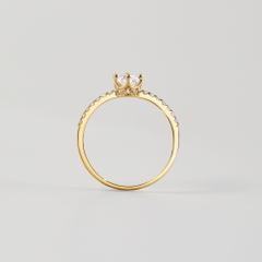 Quà Tặng 8/3 Nhẫn Vàng 10K Dáng Vương Miện Đính Kim Cương Moissanite - VCR33V