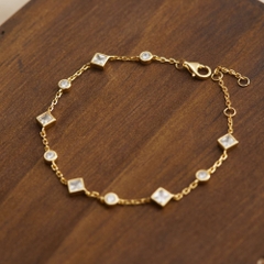 Lắc Tay Bạc 925 Charm Đá Tròn, Đá Thoi Xen Kẽ Lấp Lánh - VCB515