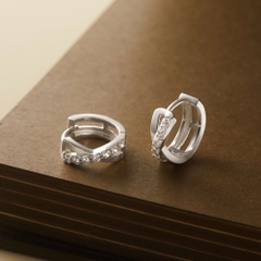 Khuyên Tai Hoop Bạc 925 Xoắn X Classic Đính Đá	- ODE381
