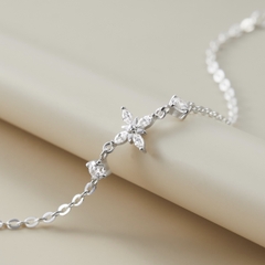 Quà Tặng 8/3 Lắc Tay Bạc 925 Hình Cỏ 4 Lá/ Ngôi Sao 4 Cánh Đính Đá Star Stone - VCB17