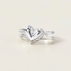 Khuyên Tai Kẹp Vành Bạc 925 Hình Trái Tim Nhỏ Viền Bèo Nhún CARA LUNA - Tiny Heart Ear Cuff - VCE25