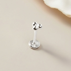 (1 Cái) Khuyên Tai Chốt Vặn Flat Back Bạc 925 Stud Nụ Cỏ 3 Lá Clover Stud - VCE520-L